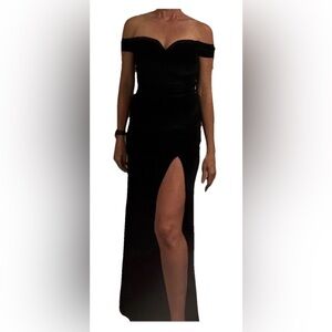 Black Floor-Length Gown w/ Off-shoulder Cap Sleeves and High Slit